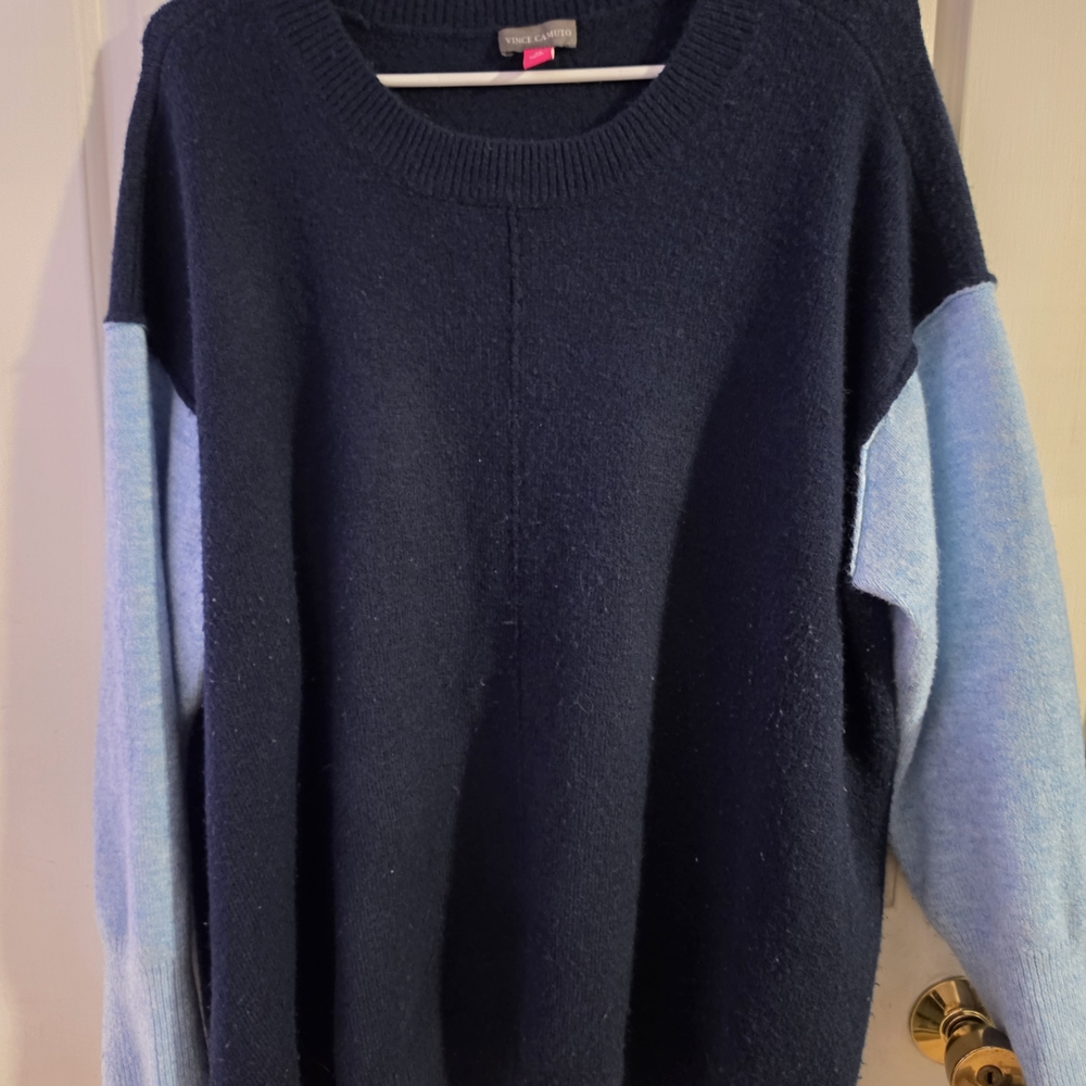 Vince Camuto Navy Crewneck Sweater with Light Blue Sleeve Panels